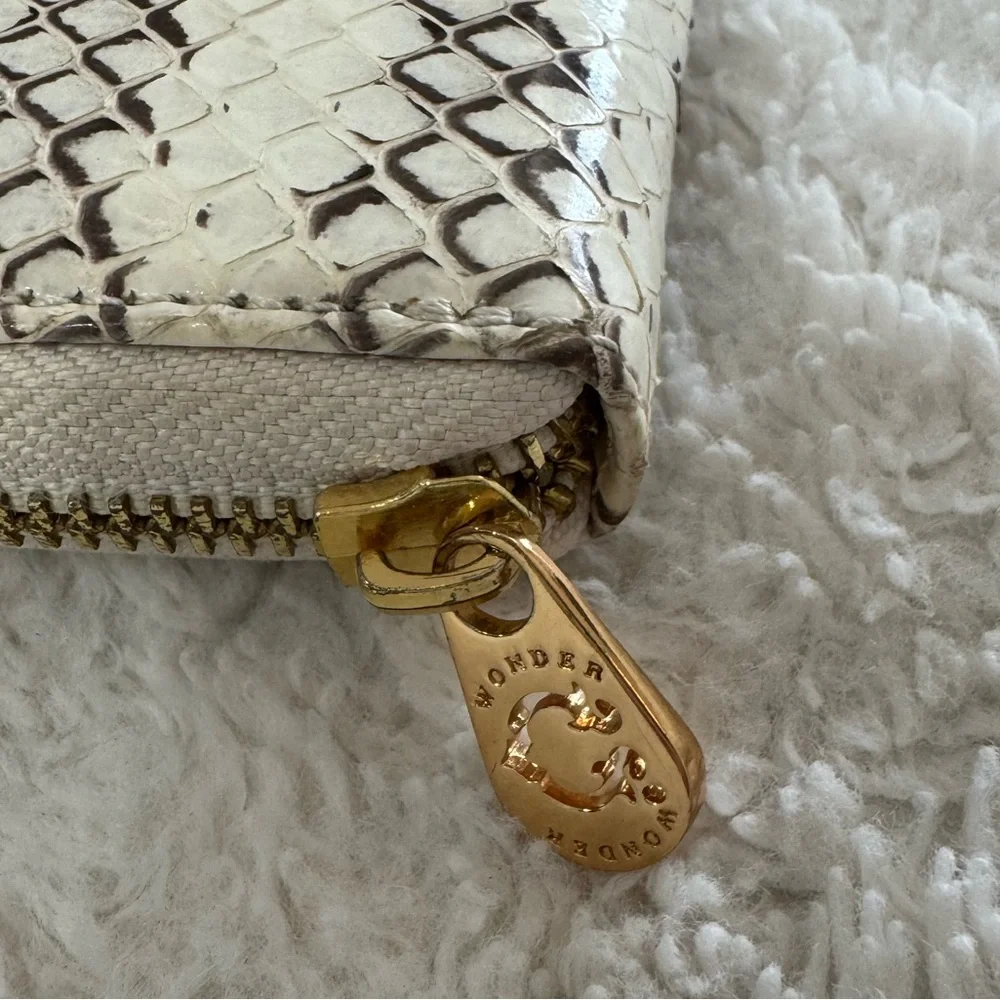 C Wonder Snakeskin Wallet - Picture 5 of 13